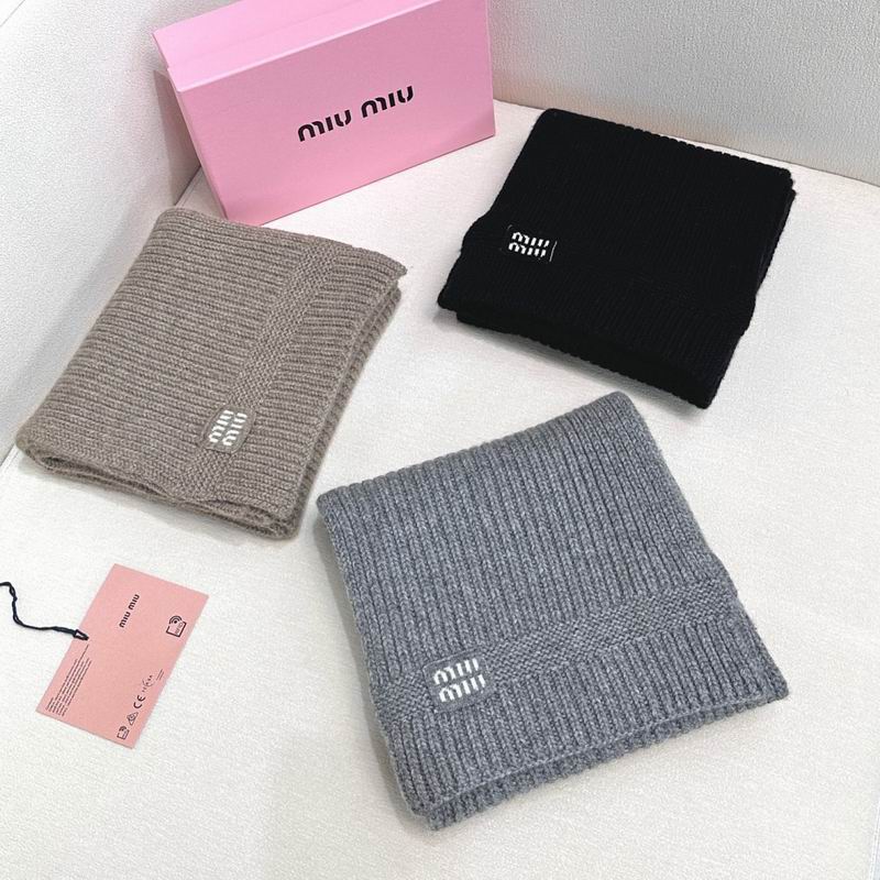 Miumiu scarf